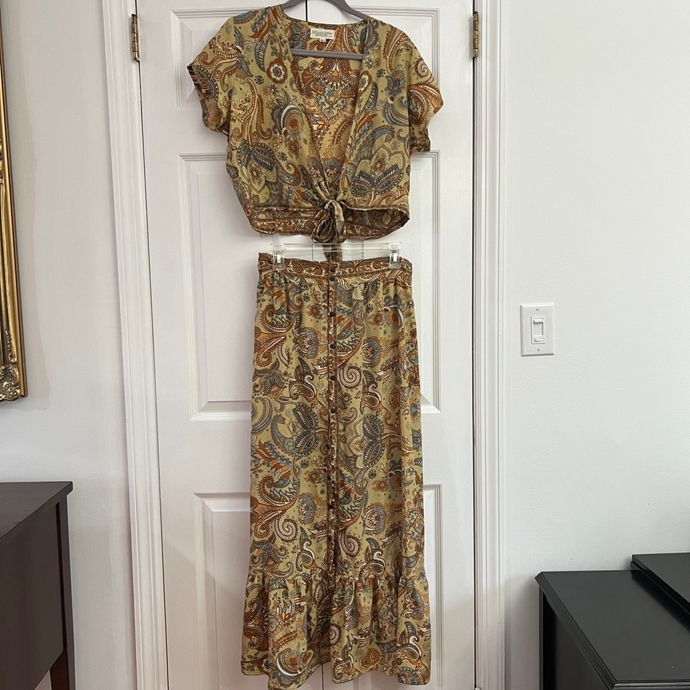 Knowmad tie top and max skirt set